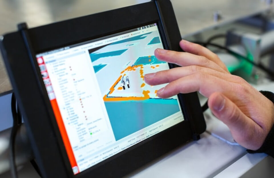 Why You Shouldn’t Walk on Escalators Tech News Post Featured Img 19